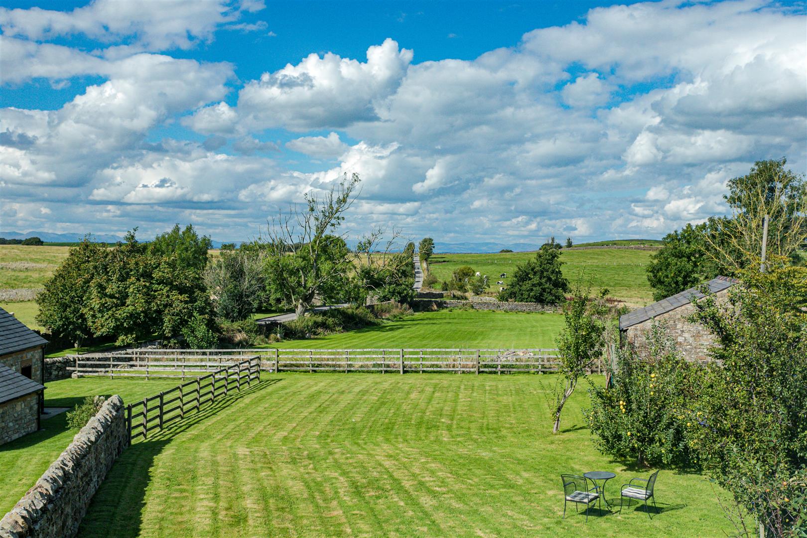 The Old Farmhouse, 2 Middle Highfield, Aughton, Lancaster, LA2 6PQ